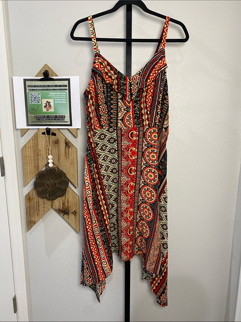 Suzanne Betro Red Multi Boho Spaghetti-Strap handkerchief hem Maxi Dress/pockets